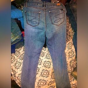 Seven7 Jeans Women’s Size 12 *LIKE NEW*